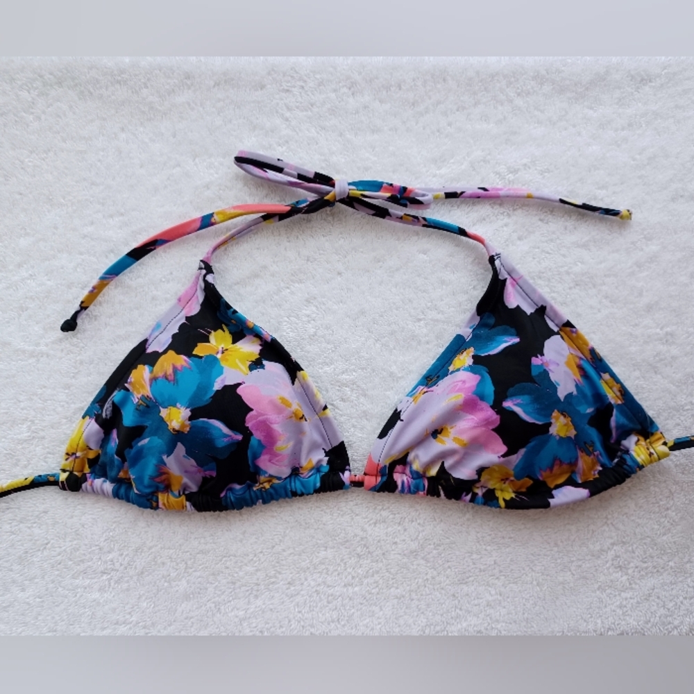 VENUS Evening Bloom Triangle Bikini Top, Size 32D/34C/36B